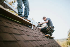 Local Roofers in Lake Wildwood, CA